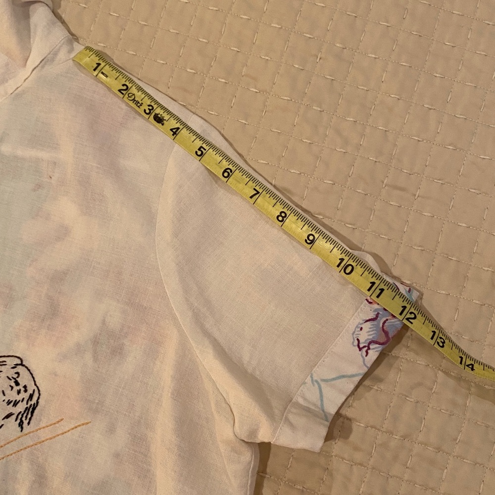 White Handmade Blouse Cat and Dog Embroidered - Picture 13 of 13